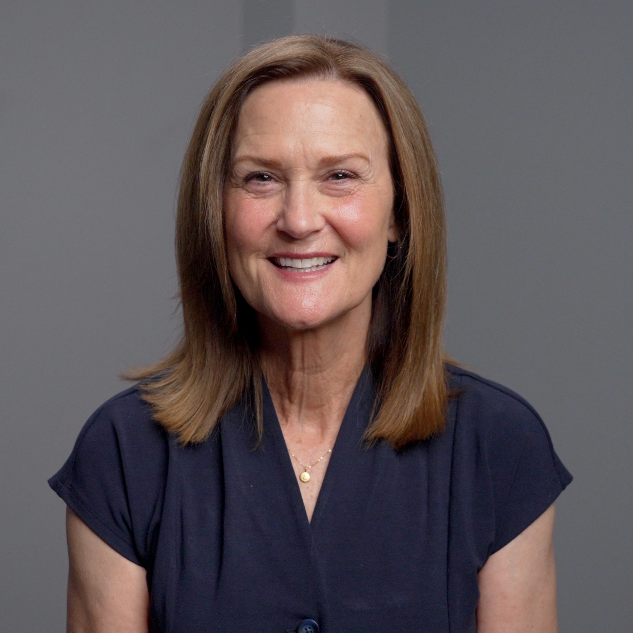 Dr. Lisa Naatz